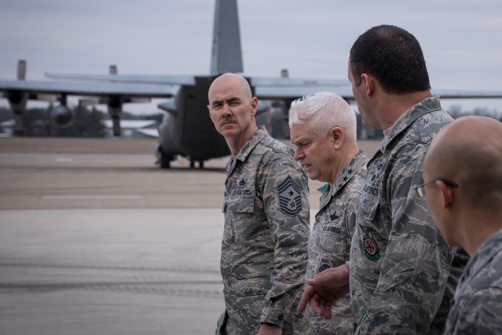 Director of the Air National Guard visits 179th