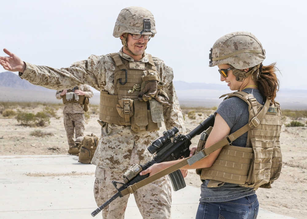 1st Tanks hosts Jane Wayne Day