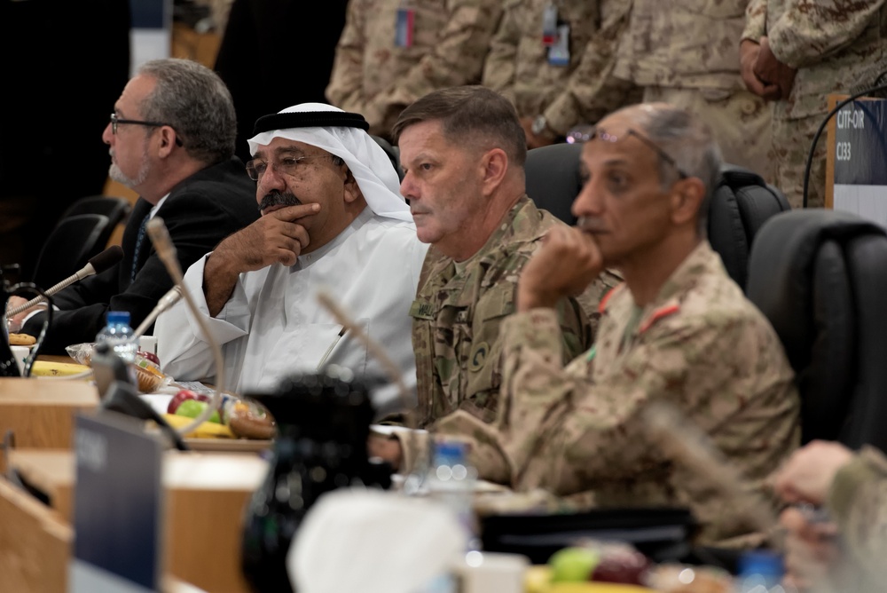 First Deputy Prime Minister and Minister of Defense Kuwait visits Camp Arifjan