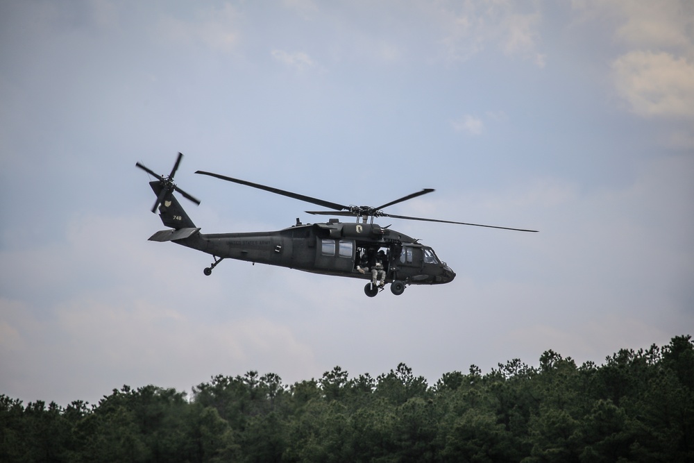 New Jersey Army and Air National Guard train with New Jersey Task Force One