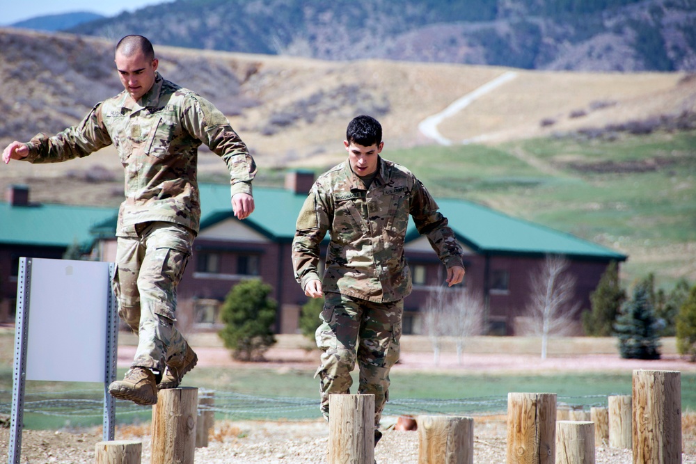 UCCS ROTC Cadets Run 10th Group Obstacle Course