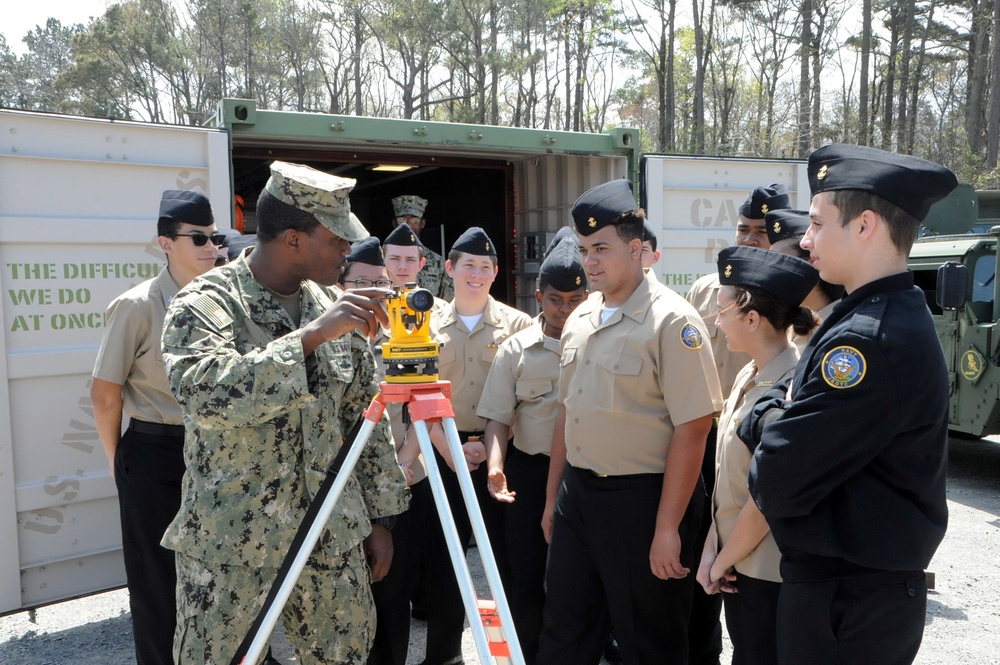 Construction Battalion Maintenance Unit 202 give tour to NJROTC