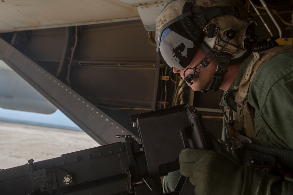 U.S. Marines earn tail gunnery certification