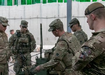 Commander of the 101st Airborne Division Visits Kabul Security Force