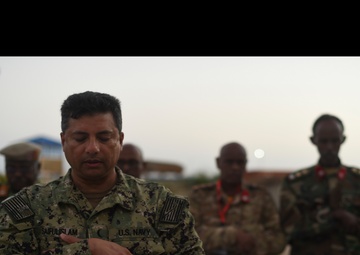 AFRICOM Imam leads first Iftar with U.S., SNA leaders