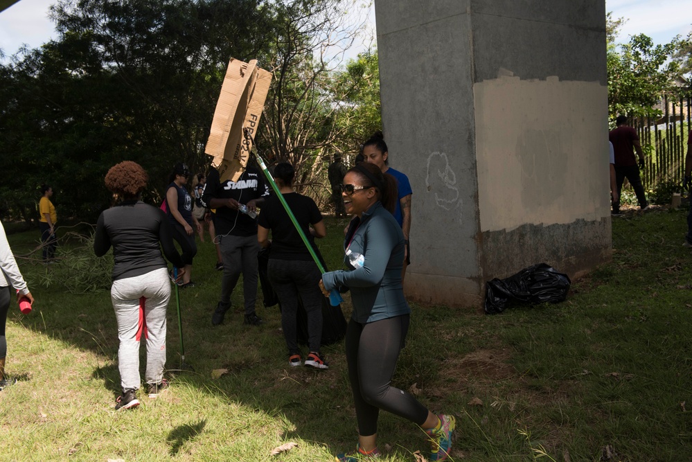 Hawaii service members and families launch Phase II of large scale clean-up