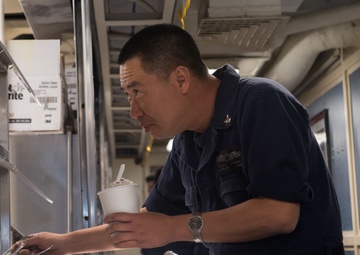 Pearl Harbor Hosts Ice Cream Social