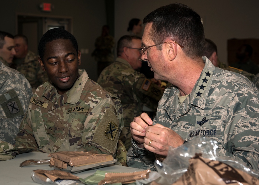 General Lengyel Has MRE Lunch With SC Guard Soldiers