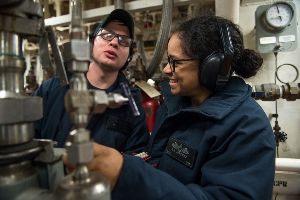 USS Pearl Harbor Conducts Engineering Drills