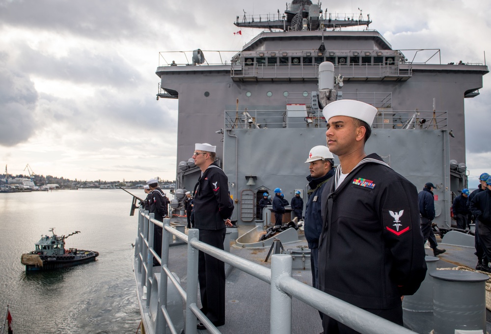 USS Pearl Harbor Arrives In Victoria, British Colombia