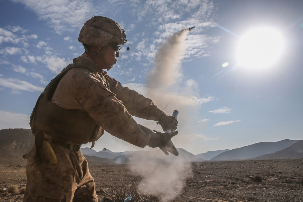 26th MEU enhances combat readiness during live fire range operations