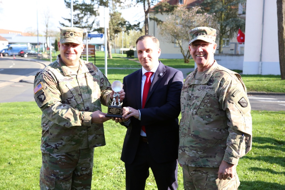 2nd Theater Signal Brigade sweeps NETCOM NEC of the Year competition