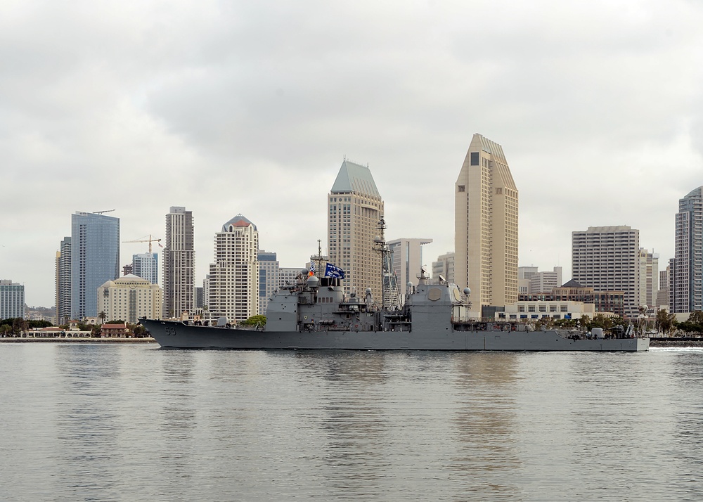 JCS CRUDES Warships Underway for Surface Warfare Advanced Tactical Training