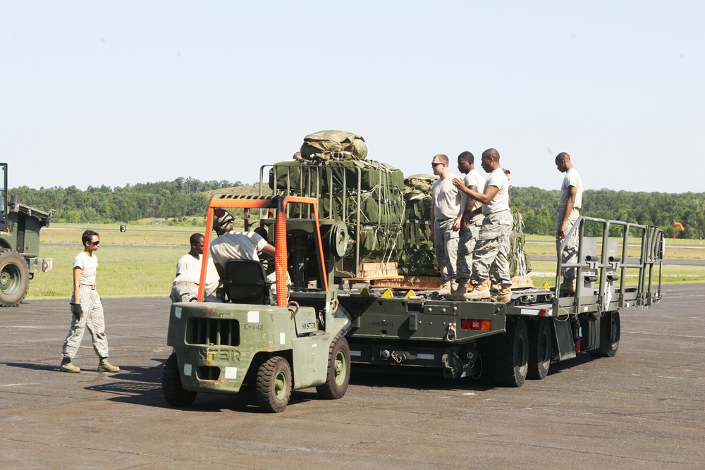 2015 military training at Sparta-Fort McCoy Airport