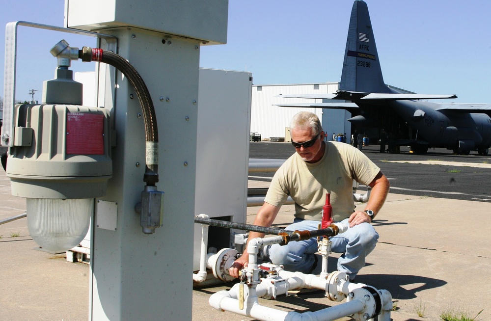 2015 military training at Sparta-Fort McCoy Airport