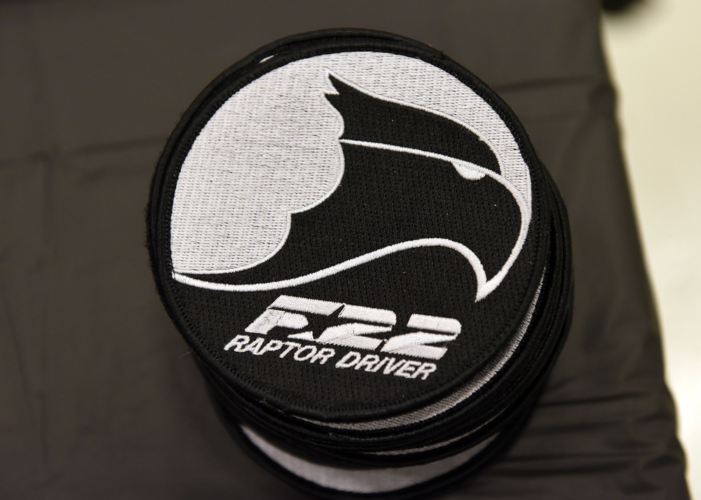 New F-22 Raptor pilots graduate