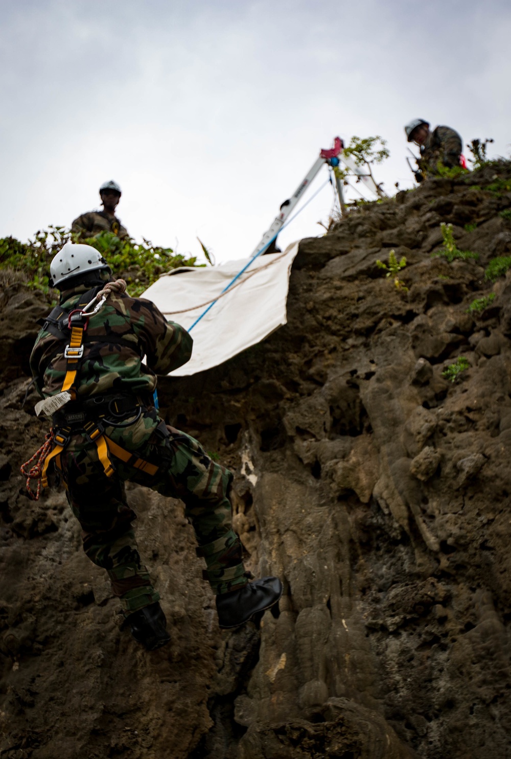 High angle insert rescue training