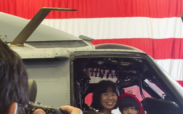 USS Bonhomme Richard (LHD 6) hosts open ship tours during White Beach Festival in Okinawa, Japan.