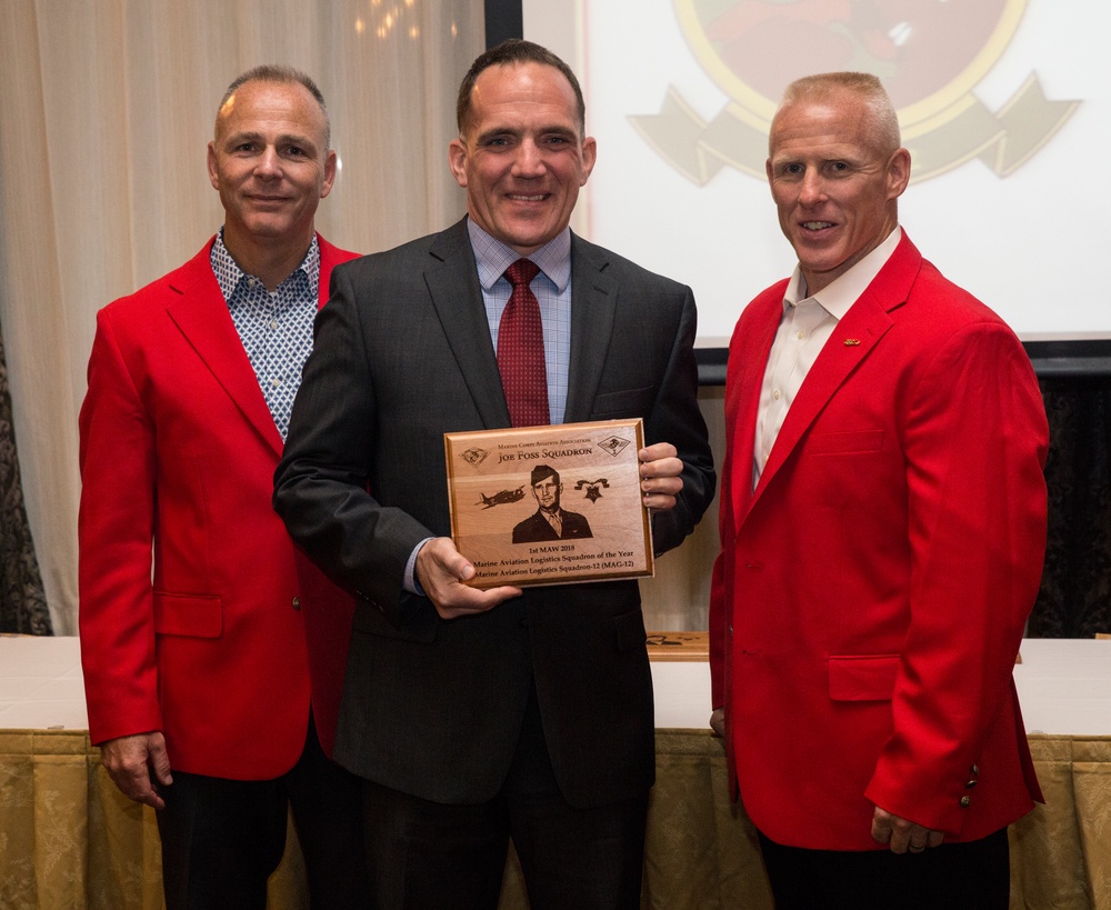 Marine Corps Aviation Association, Joe Foss Squadron, award banquet