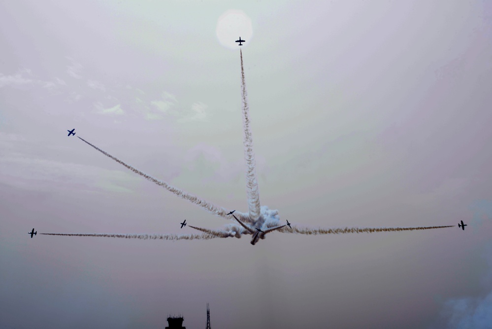 Italian Tricolor Arrows pierce the skies