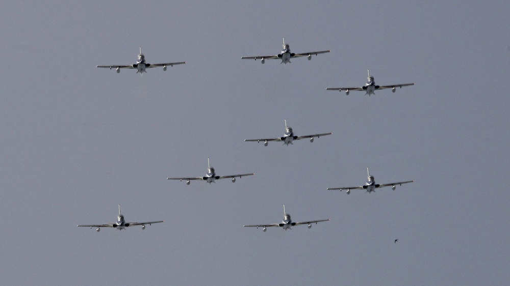 Italian Tricolor Arrows pierce the skies