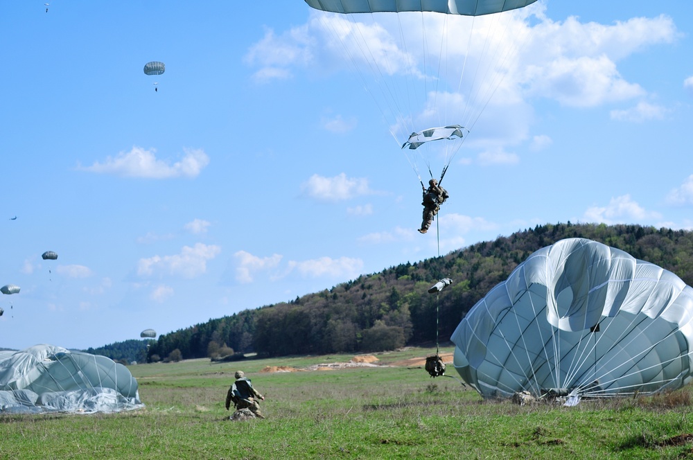 Sky Soldiers Occupy Hohenburg Drop Zone