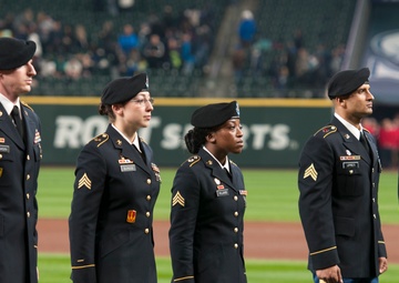 Mariners Host Salute to Armed Forces Night