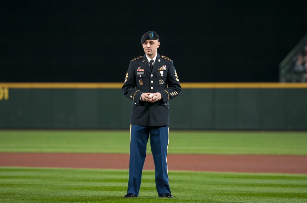 Mariners Host Salute to Armed Forces Night