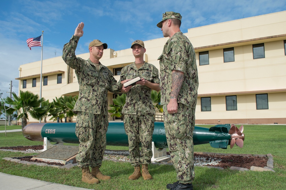 Guam Submariner, Rochester Native, Re-enlists