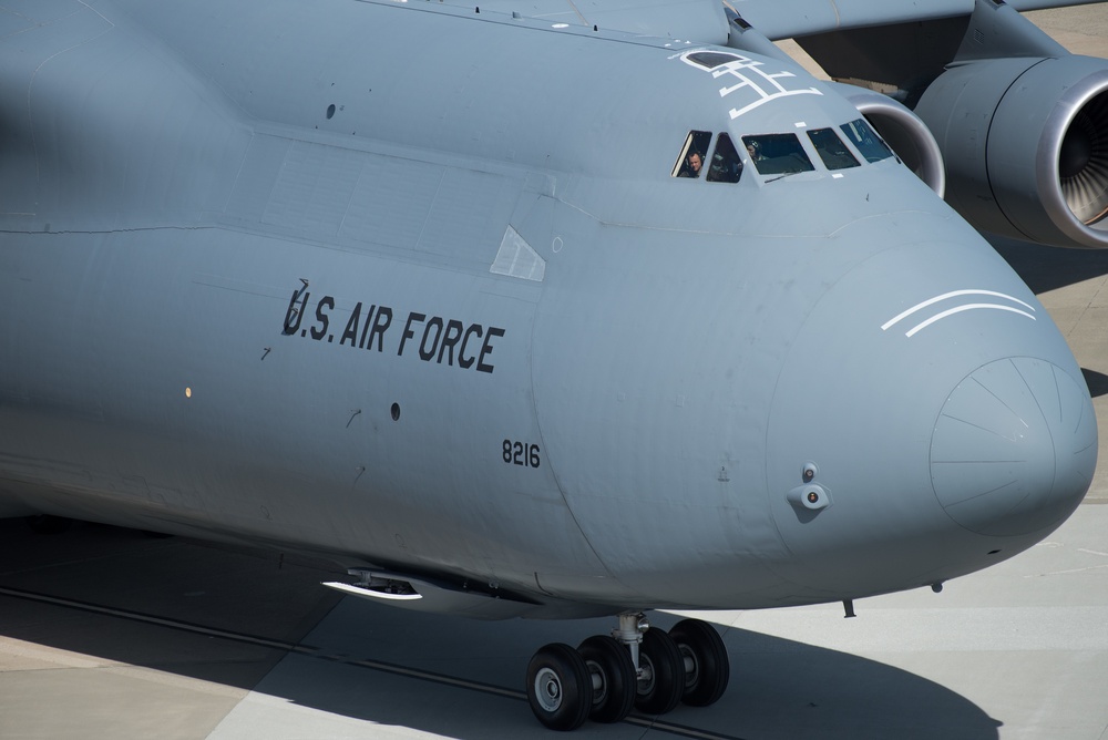 Last of the C-5M fleet arrives at Travis