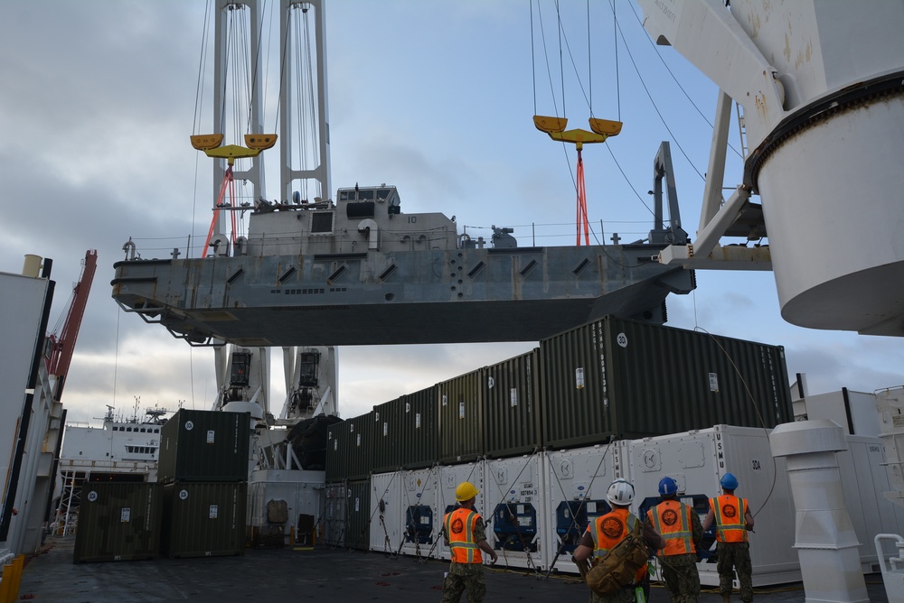 USNS Dahl 31 Mar 2018