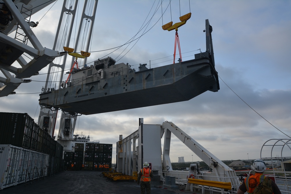 USNS Dahl 31 Mar 2018