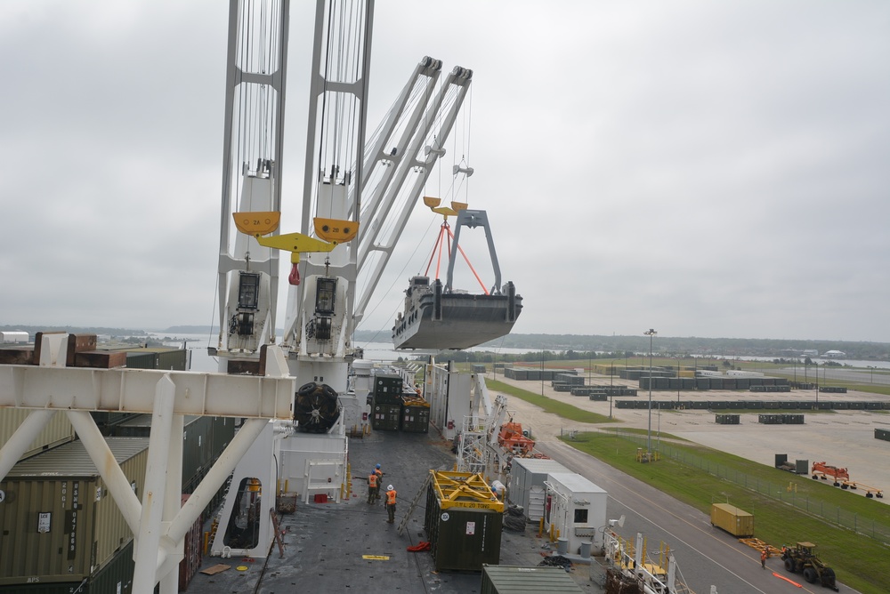 USNS Dahl 1 Apr 2018