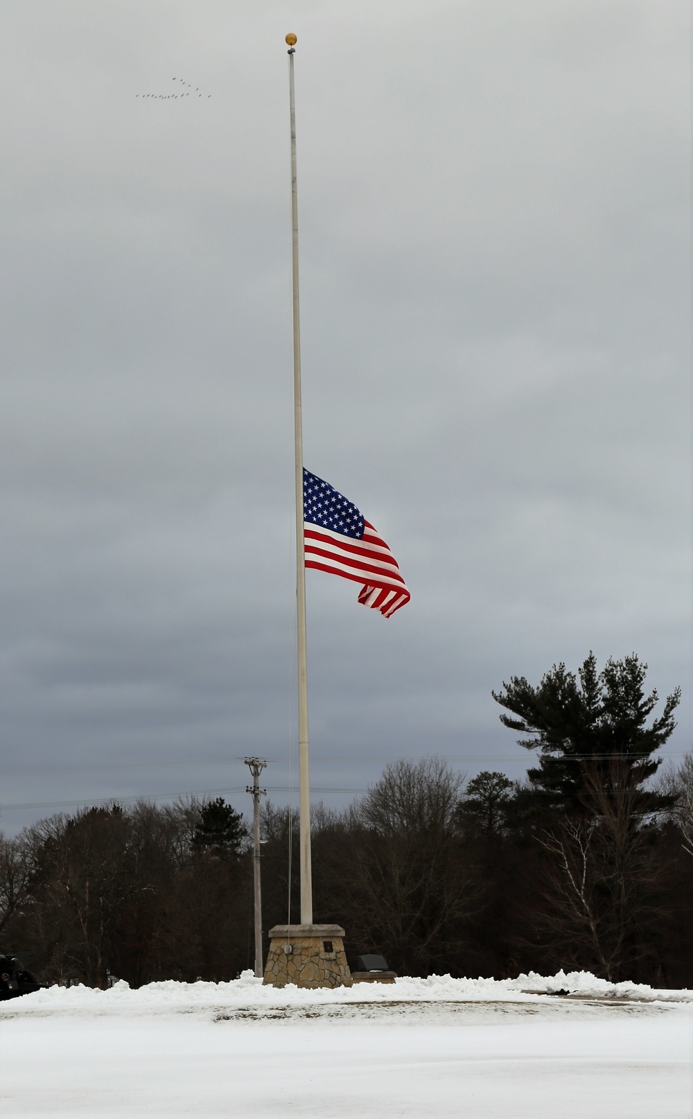 Flag lowered at Fort McCoy to honor former First Lady Barbara Bush