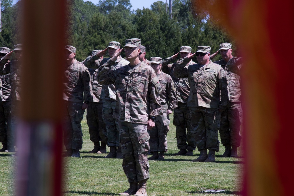 3 rd ID HQ Soldiers, Commanding General complete the Division Home Coming