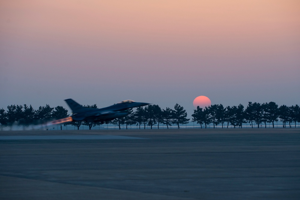 Evening flightline operations at Kunsan