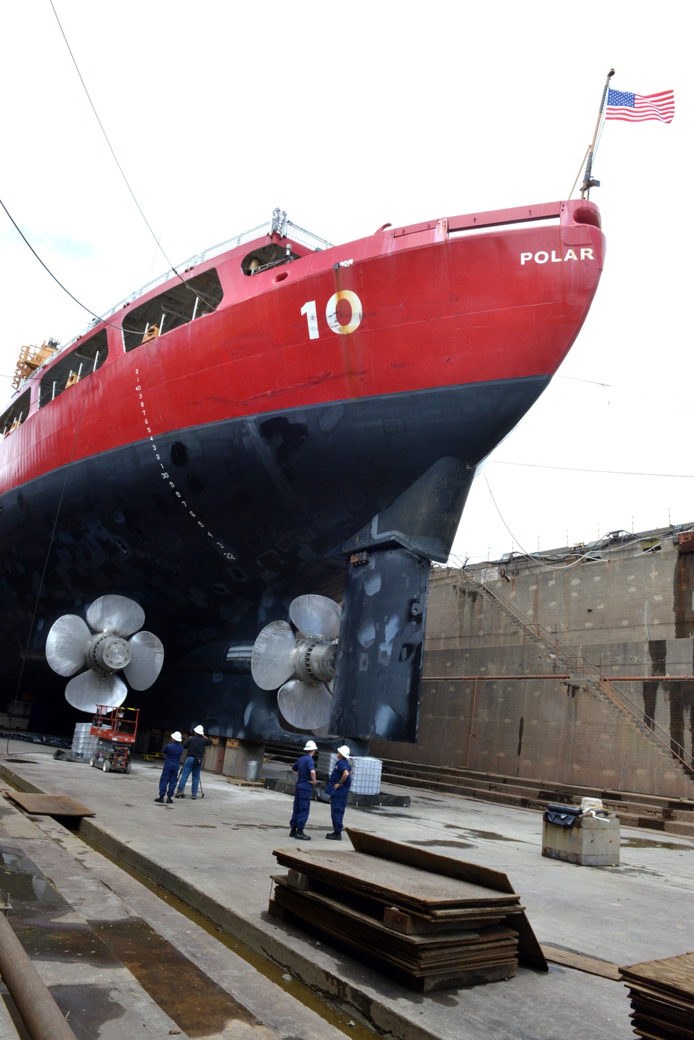 Coast Guard Cutter Polar Star hosts Bay Area media while in dry dock