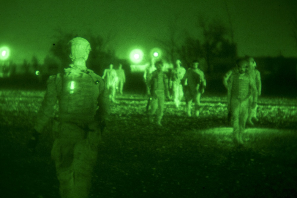 Iraqi Army Night Ops Training