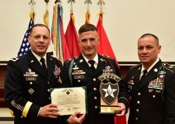 Dog Face Soldiers Excel in 2ID Best Warrior Competition