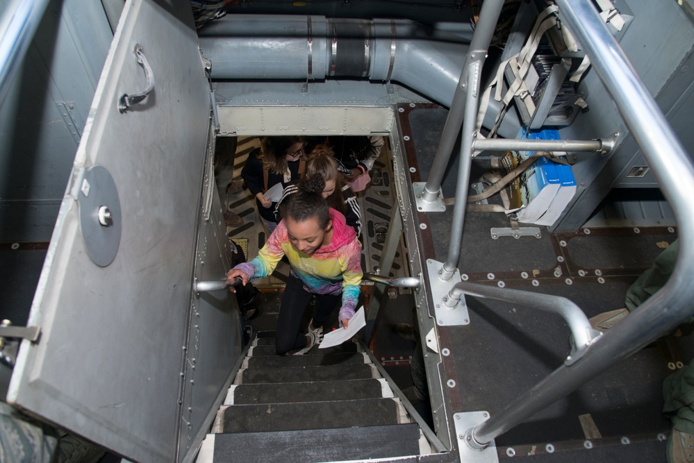 105th Airlift Wing participates in career fair