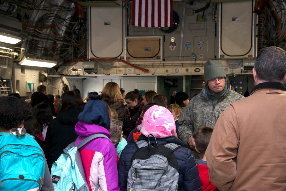 105th Airlift Wing participates in career fair