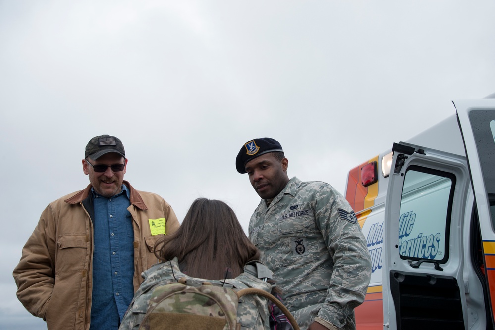 105th Airlift Wing participates in career fair