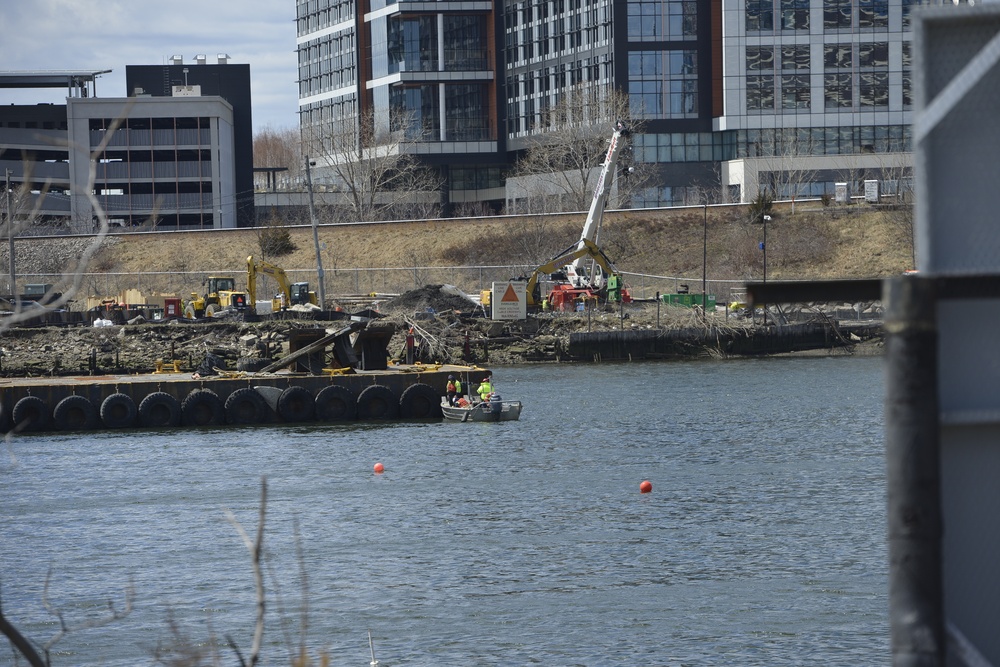 Coast Guard and MassDEP respond to dielectric oil leak in Mystic River