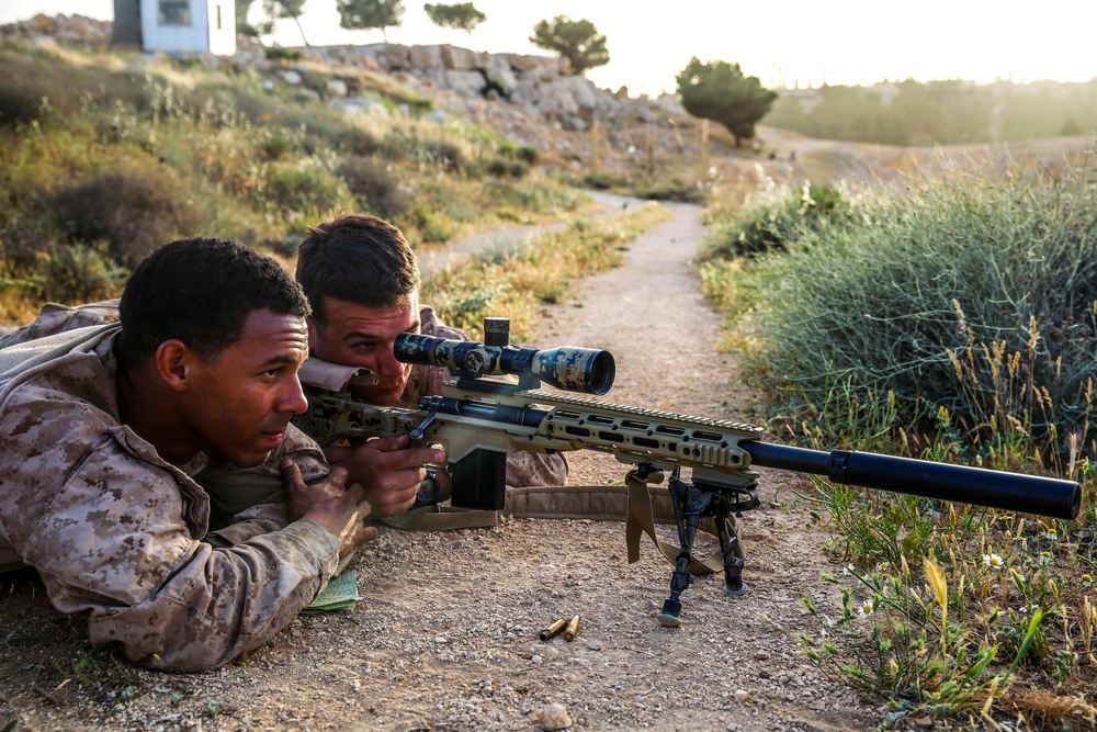 26th MEU sniper platoon trains during Eager Lion