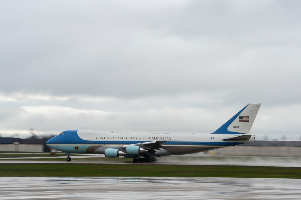 89th AW supports POTUS trip to Fla.