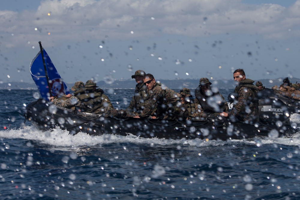 31st MEU Boat Company conducts amphibious raid during CERTEX
