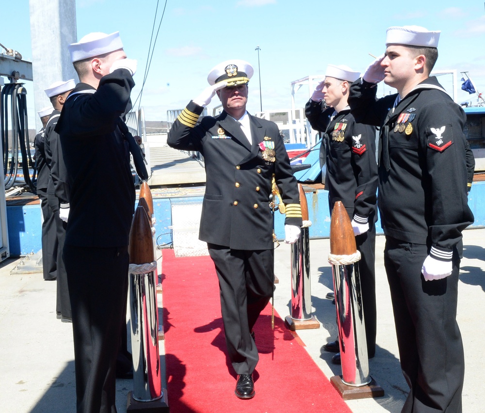 USS Minnesota (SSN-783) Holds Change of Command Ceremony
