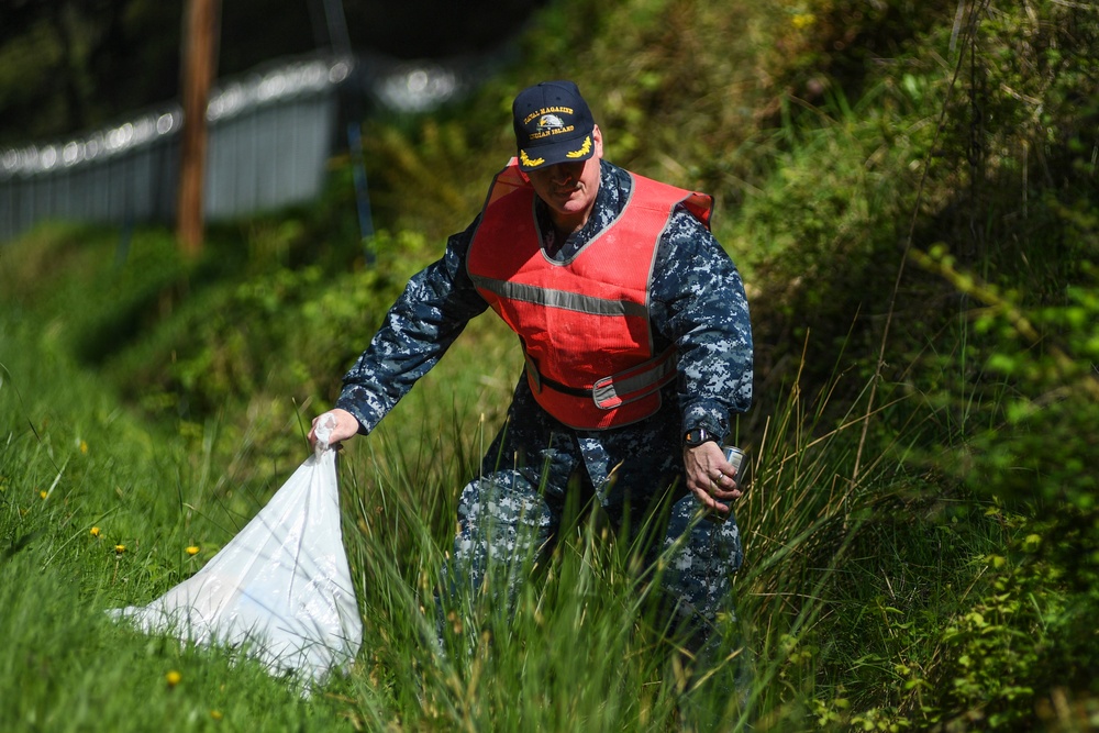 Naval Magazine Indian Island Participates In Earth Day Cleanup