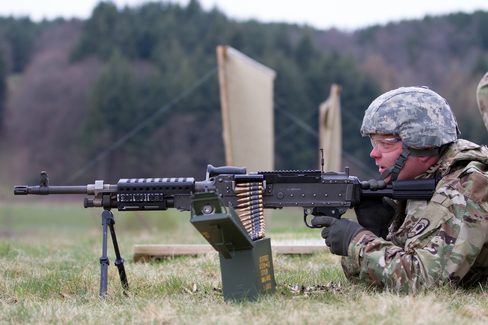 Army Reserve brigade maximizes battle assembly training, weapons qualification