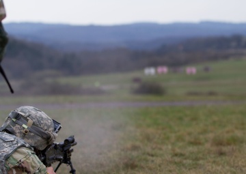 Army Reserve brigade maximizes battle assembly training, weapons qualification